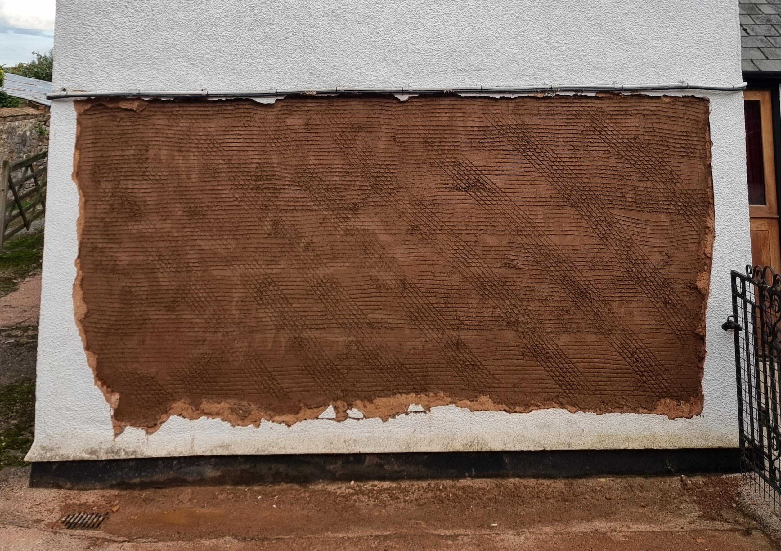 Cob mortar - scratch coat