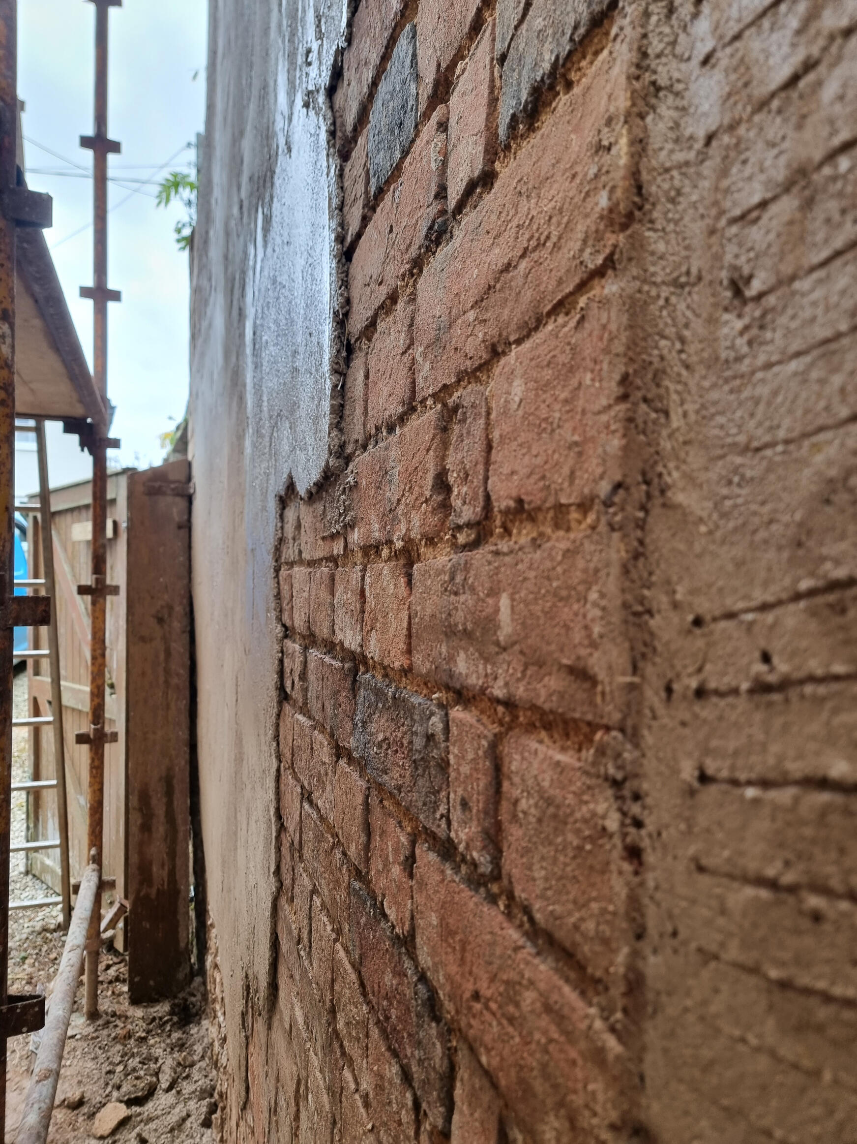 lime mortar - intermediate coat.